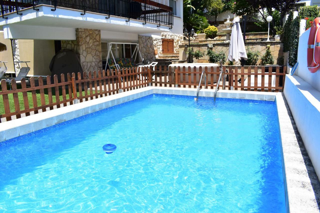Villa Garden Tarragona Exterior photo